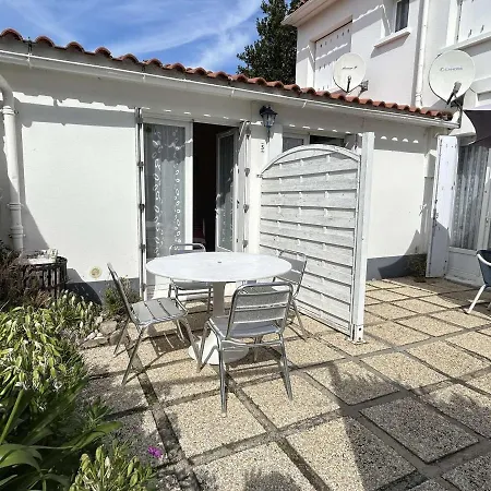 Maison Pres Du Port, Avec Cour, Terrasse Equipee, A 400m De La - Fr-1-224b-209 Noirmoutier-en-l'Ile